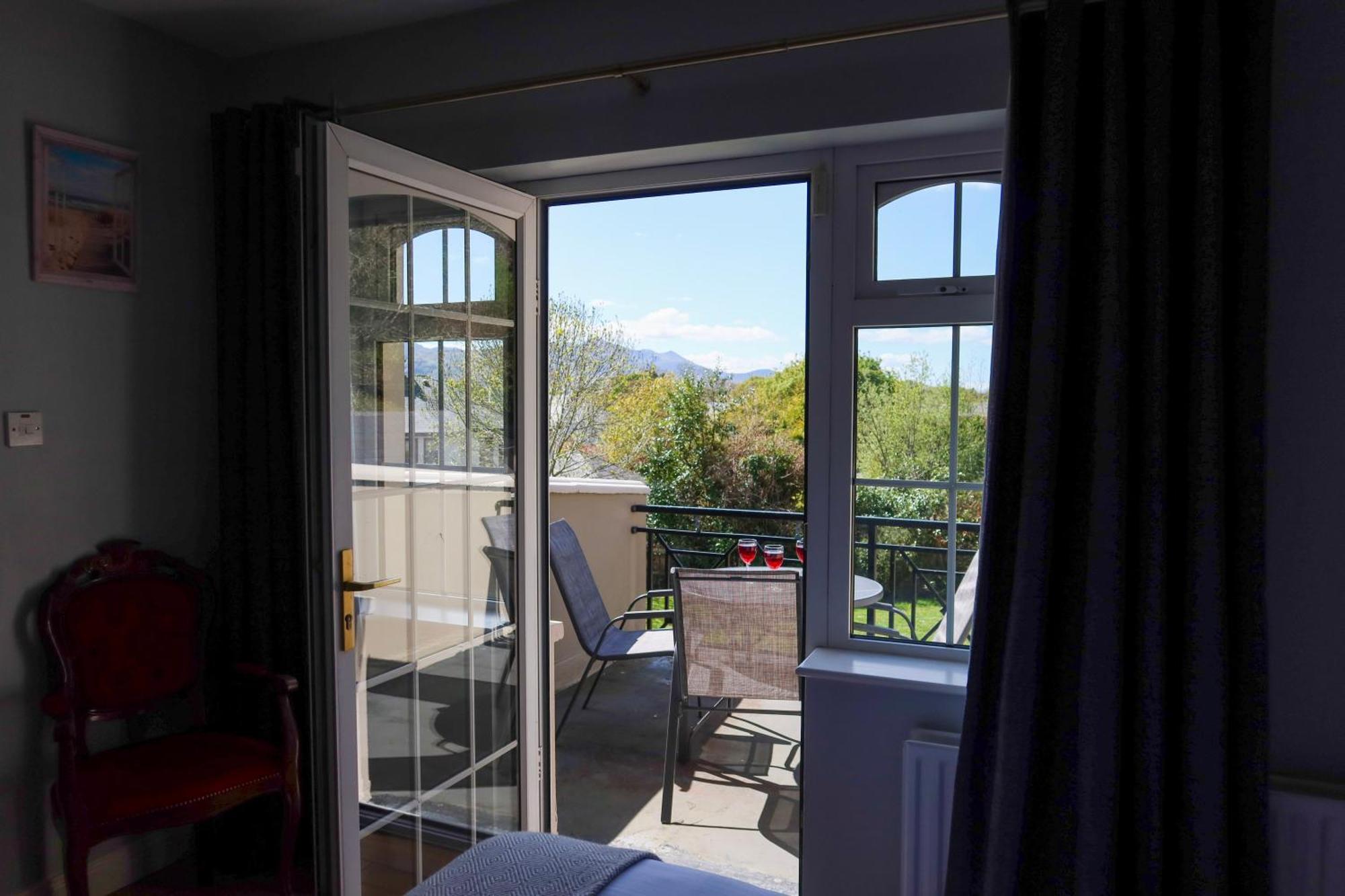 Woodville Lodge Guesthouse Killarney Exterior foto